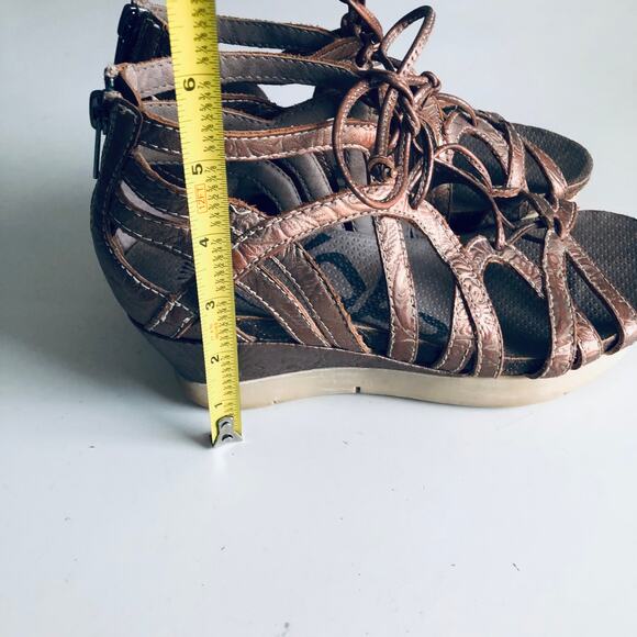 OTBT 'Nomadic' Wedge Heel Comfort Sandal SZ 6 - Picture 11 of 12